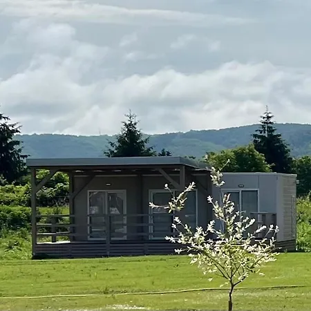 אתר קמפינג Village Novolandia Rapovce