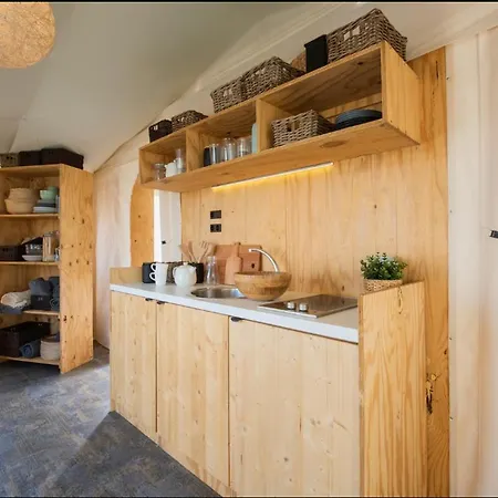 אתר קמפינג Village Novolandia