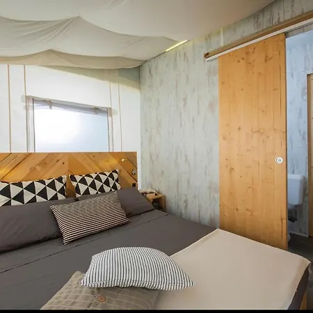 אתר קמפינג Village Novolandia Rapovce