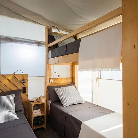 Campsite Village Novolandia